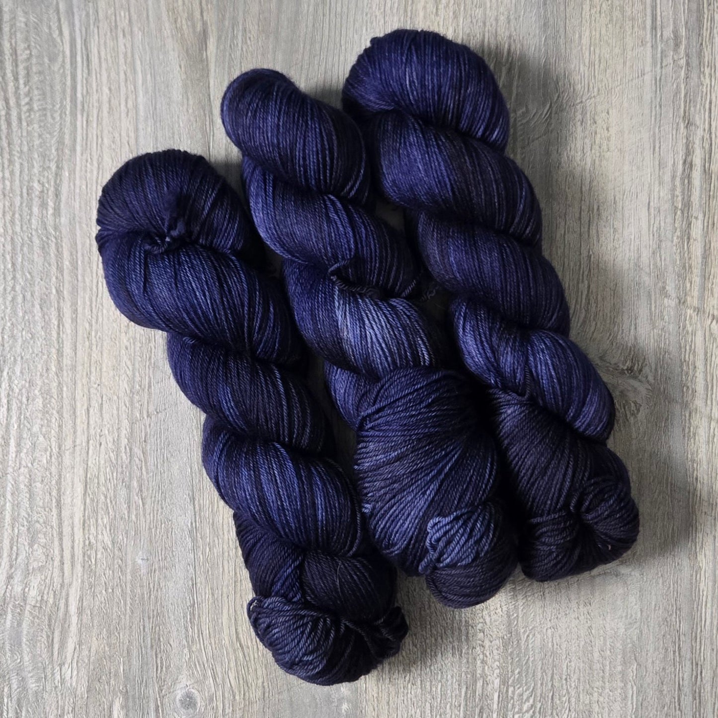3StitchesShort - Mated Dragons