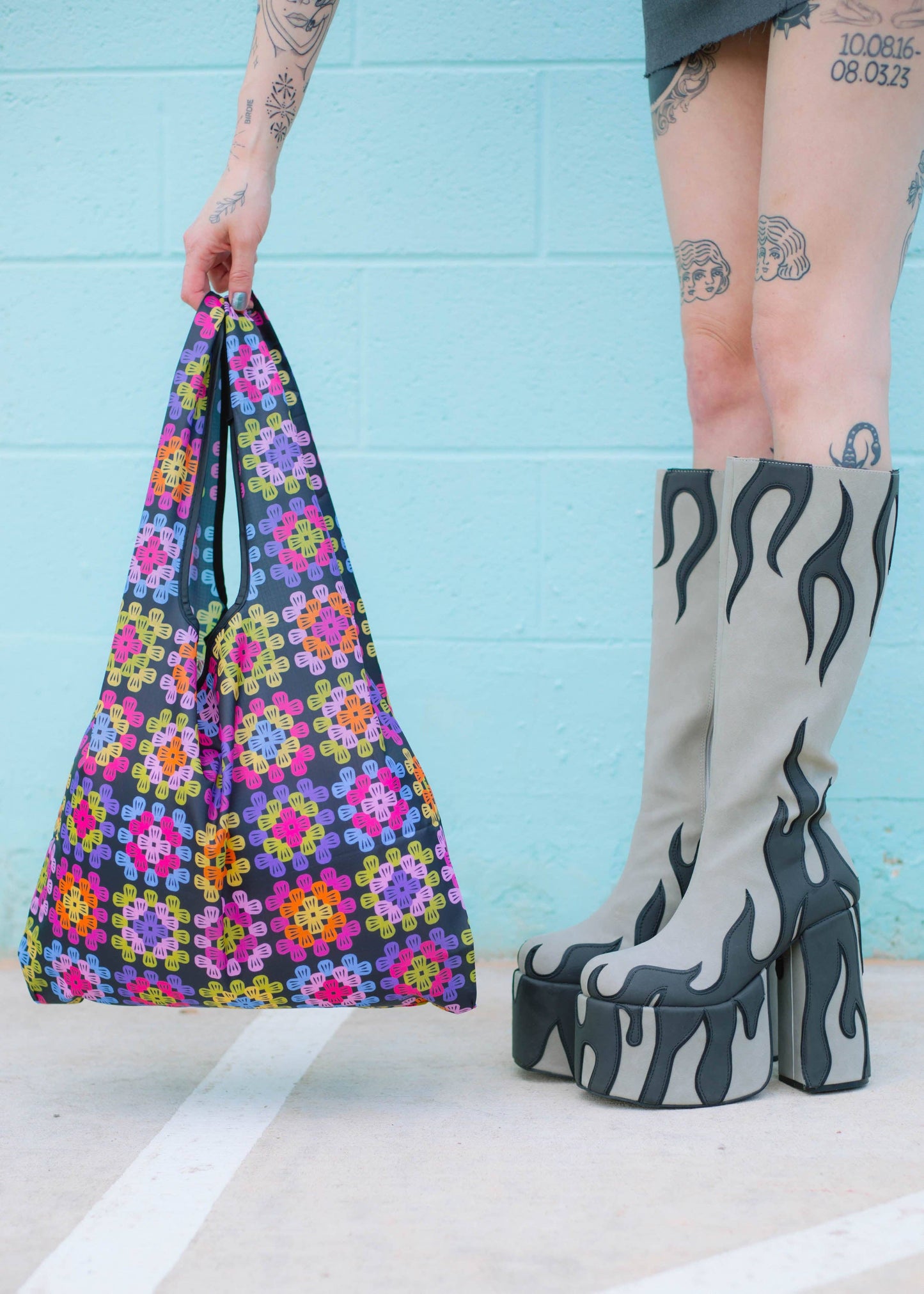 The Peach Fuzz - Granny Square Folding Shopper Tote