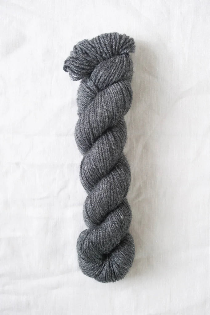 Quince & Co - Chickadee