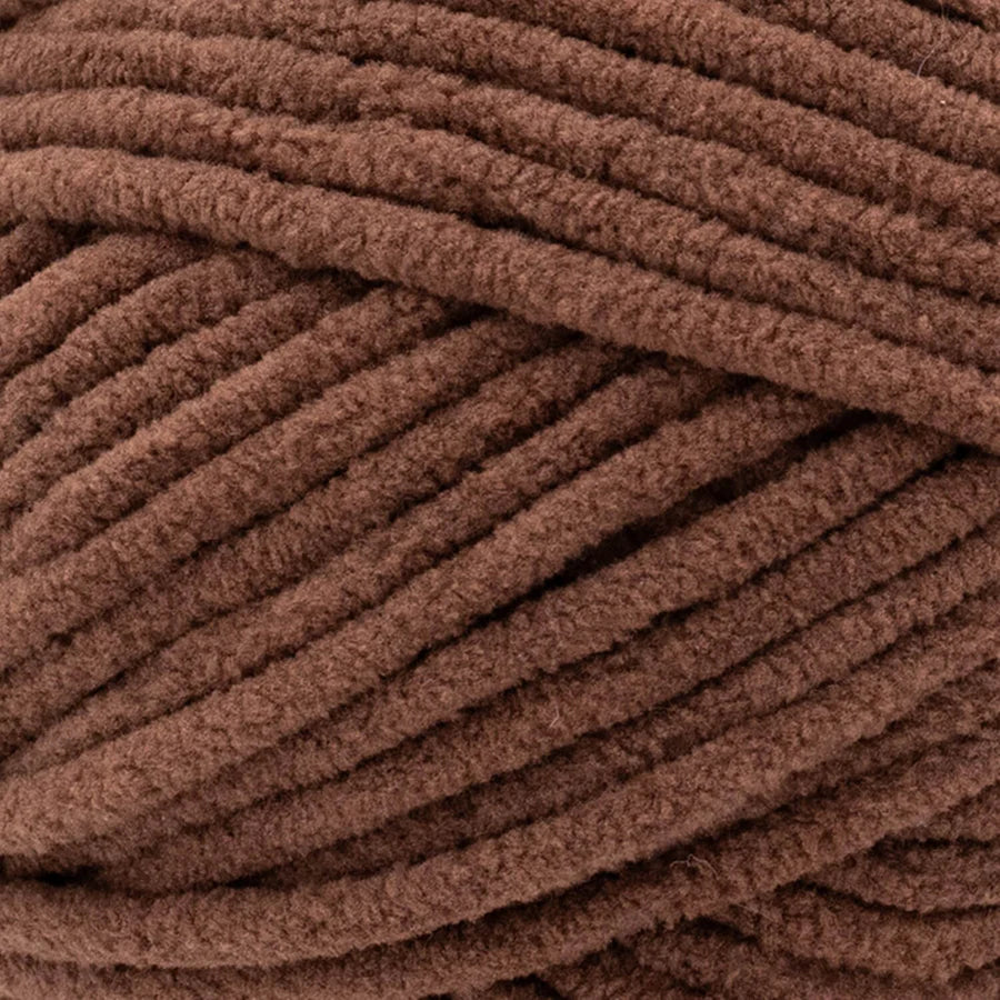 Lion Brand - Cover Story Posh Twist