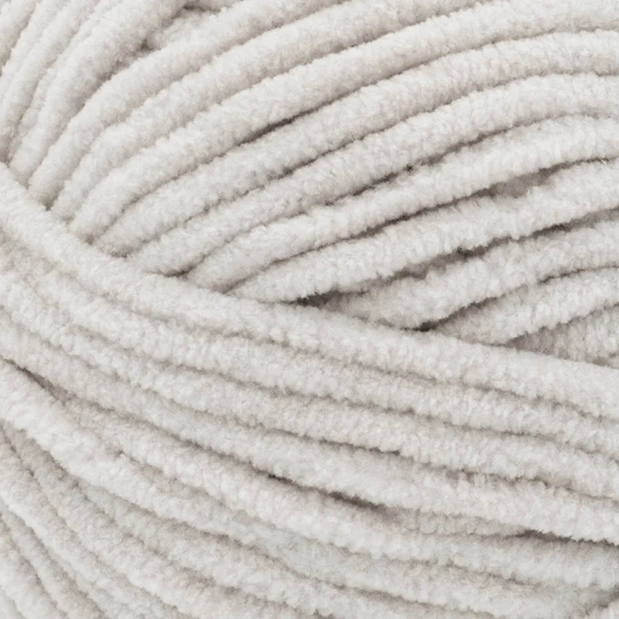 Lion Brand - Cover Story Posh Twist