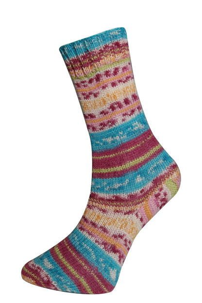 Universal Yarn - Saunter