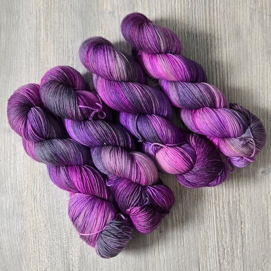 3StitchesShort - Witches Brew