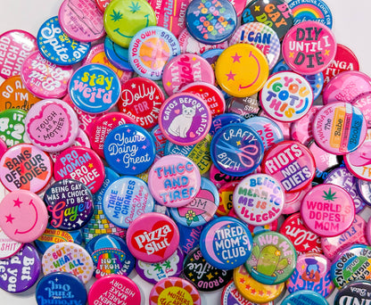 The Hissin' Kitten - Fallopians 19:73 Button