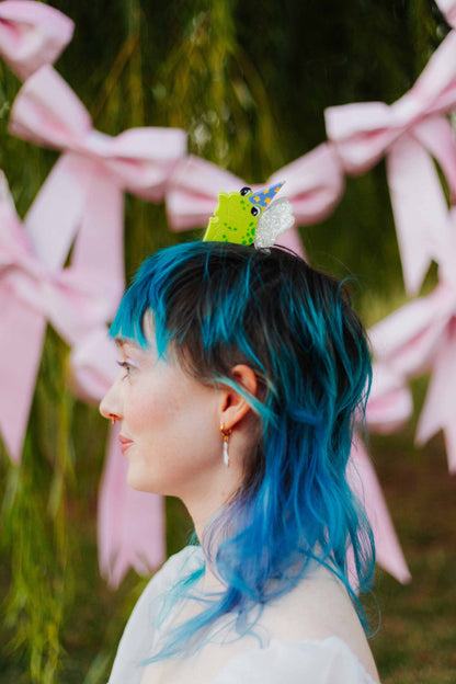 The Peach Fuzz - Wizard Frog Hair Claw